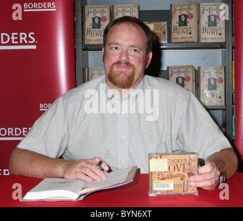 John Carter Cash-Buch und cd signing bei Grenzen für sein neues Buch "Verankert in Love-An intimes Portrait von June Carter Cash". A Stockfoto