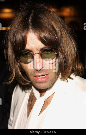 Liam Gallagher seinen Bruder Noel Geburtstag verlassen Partei im Kitts Nightclub London, England - 26.05.07 Stockfoto