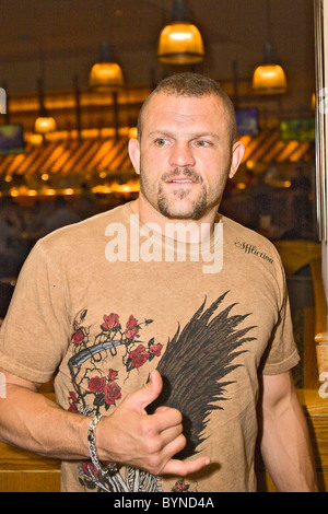 Chuck Liddell bei Dave Navarros 40. Geburtstagsparty im Körper Englisch Night Club Hard Rock Hotel und Casino Las Vegas, Nevada- Stockfoto