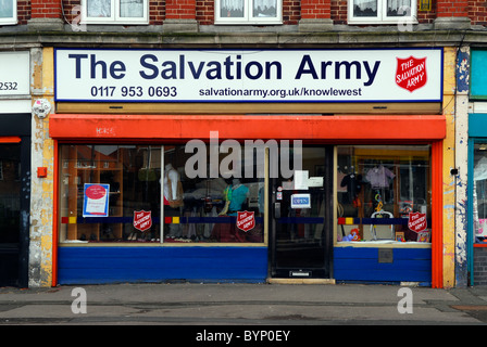 Die Heilsarmee, Charity-Shop, Bristol, UK. Stockfoto