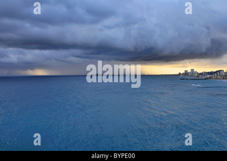 Sonnenuntergang in der Nähe von Kap Palos und La Manga del Mar Menor, Murcia, Spanien Stockfoto