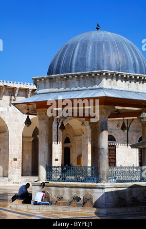 Der Innenhof der großen Moschee in Aleppo, Syrien Stockfoto