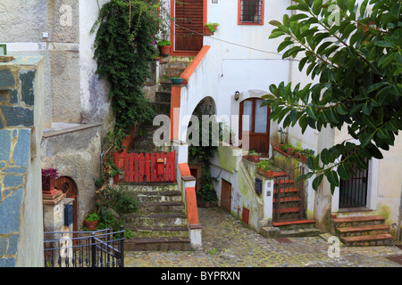 schöne Streetview Scalea antike Stadt in Italien Stockfoto