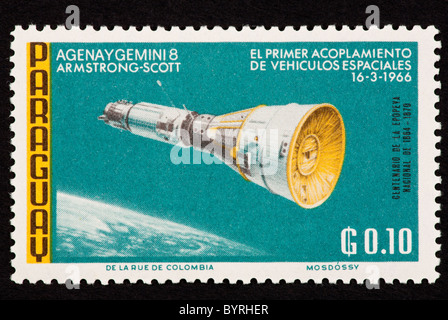 Briefmarke aus Paraguay, die Darstellung von Gemini 10 Stockfoto