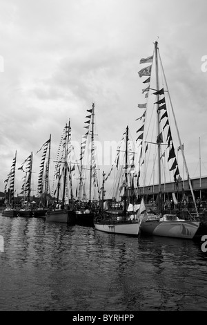 Tallships in Hartlepool Marina, UK, während des Rennens 2010 Tallships. Stockfoto