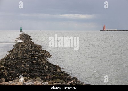 Blick auf die irische See von Bull Island in Irland Stockfoto