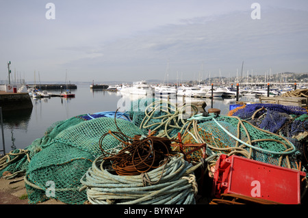 Fischernetze vor äußeren Hafen Torquay in Devon Stockfoto