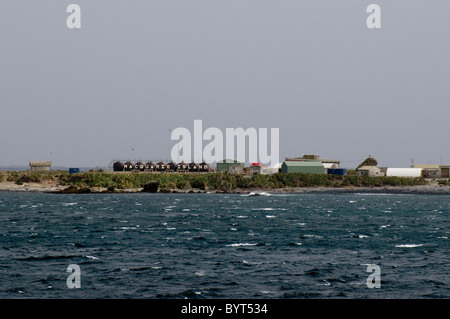 Annäherung an die Australian Antarctic Division Forschungsstation auf Macquarie Island, Australien Stockfoto