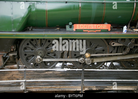 Swanage Station Plattenspieler Lokomotive Hampshire England UK Eddystone 34028 Plattenspieler Hof Wartungshalle Stockfoto