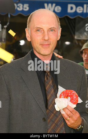 Dan Castellaneta, Stimme von Homer Simpson "The Simpsons Movie" Weltpremiere - Ankünfte hielt der Mann Village Theater Stockfoto