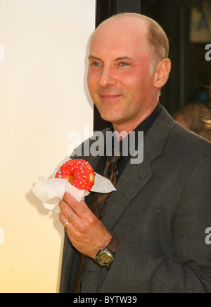 Dan Castellaneta, Stimme von Homer Simpson "The Simpsons Movie" Weltpremiere - Ankünfte hielt der Mann Village Theater Stockfoto