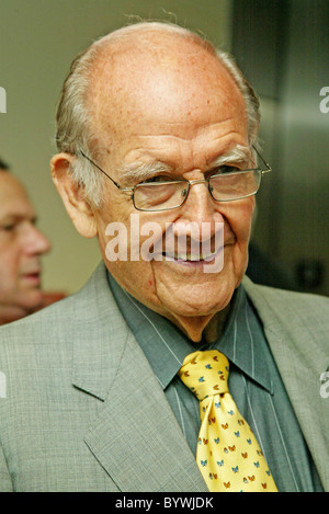 Botschafter George McGovern ehemalige Präsidentschaftskandidat und Senator von South Dakota, feiert Botschafter George McGovern Stockfoto