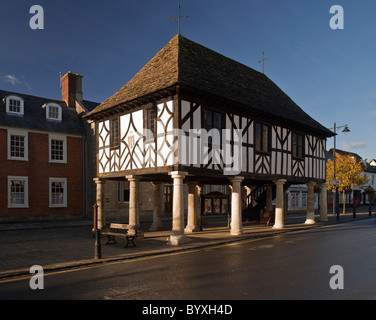 Die alte Markthalle in der High Street in Wootton Bassett in Wiltshire - heute ein museum Stockfoto