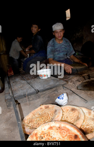 Eine traditionelle Bäckerei in der alten Stadt Kashgar. Stockfoto