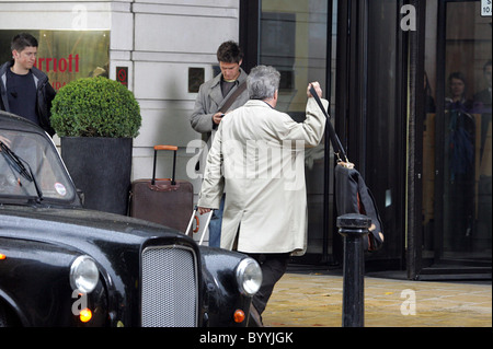 Dustin Hoffman am Set seines neuen Films "Letzte Chance Harvey" London, England - 10.10.07 Stockfoto