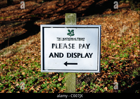 National Trust Zahlen und Zeichen Mam Tor Parkplatz Derbyshire England uk anzeigen Stockfoto