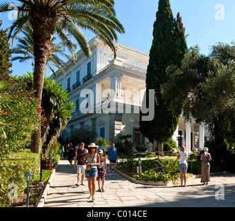 Achillion Palace in der Nähe von Gastouri, östlichen Corfu, Korfu, Ionische Inseln, Griechenland, Südeuropa Stockfoto