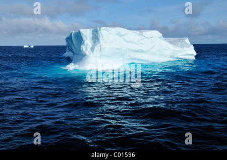 Eisberg bei Davisstraße aus Baffin-Insel, Nunavut, Kanada, Arktis Stockfoto