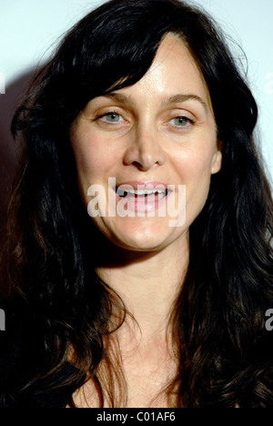 Carrie-Anne Moss Disturbia DVD Premiere Party The Standard Downtown Los Angeles, Kalifornien - 02.08.07 Stockfoto