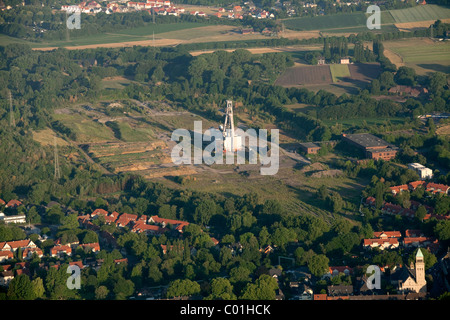 Antenne zu sehen, Stadtteil Buer, Bergwerk Hugo, einem stillgelegten Bergwerk, Förderturm, Grube Verschlüsse im Bereich Bereich, Gelsenkirchen, Ruhrgebiet Stockfoto