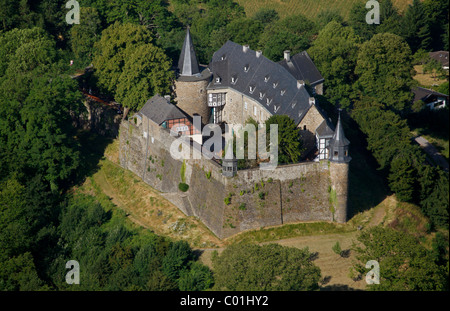 Luftbild, Motte, renovierten Schloss Hohenlimburg Schloss, Hagen, Ruhrgebiet und Umgebung, Nordrhein-Westfalen, Deutschland, Europa Stockfoto