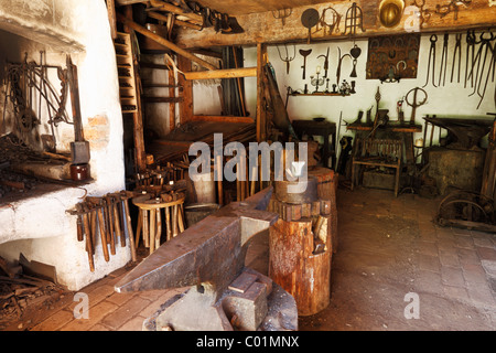 Schmiede, Markus Wasmeier Bauernhof und Wintersport Museum, Schliersee, Upper Bavaria, Bavaria, Germany, Europa Stockfoto