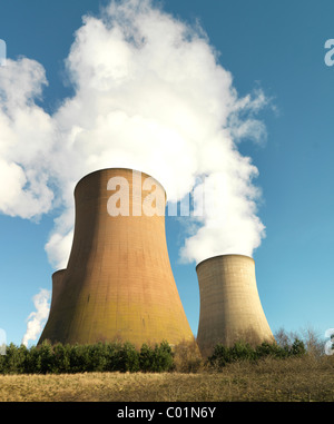 Kraftwerk Rugeley Kühlung Türme Stockfoto
