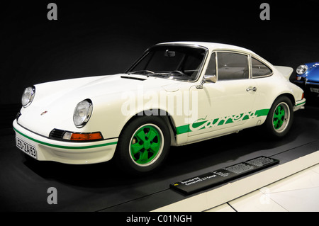 Porsche 911 Carrera RS 2, 7 Coupé, Baujahr 1973, Porsche Museum, Stuttgart, Baden-Württemberg, Deutschland, Europa Stockfoto