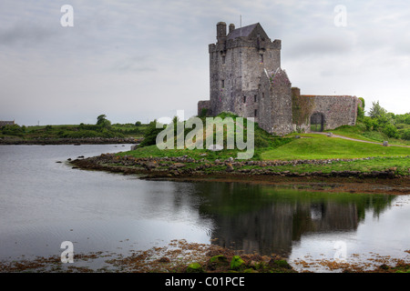 Dunguaire Castle, Kinvarra, County Galway, Republik Irland, Europa Stockfoto