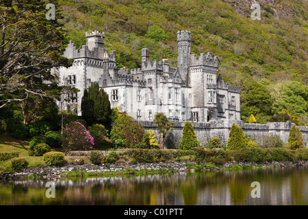 Kylemore Abbey, Connemara, County Galway, Republik Irland, Europa Stockfoto