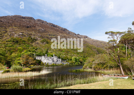 Kylemore Abbey, Connemara, County Galway, Republik Irland, Europa Stockfoto