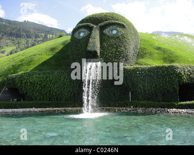 Gesicht-Wasserfall in Swarovski Kristall Welt Österreich Stockfoto