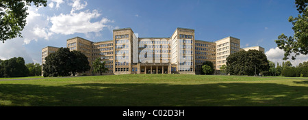 Panorama der Johann-Wolfgang-Goethe-Universität, ehemaliger IG Farben Gebäude, Poelzig-Bau Bau, Campus Westend Stockfoto