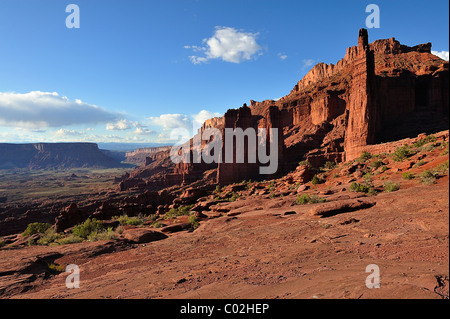 Fisher Towers in den Colorado River Wasserstraße in der Nähe von Moab in Utah, USA Stockfoto