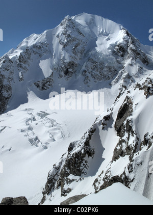 Mt Chegettau, Adyrsu Tal, in der Elbrus-Region des Kaukasus, Russland Stockfoto