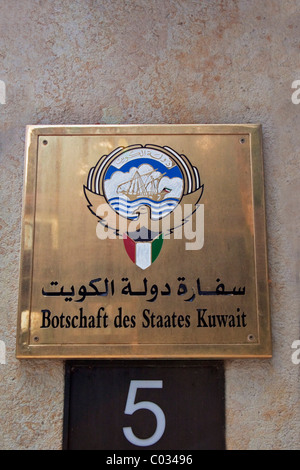 Zeichen, Botschaft des Staates Kuwait, Berlin, Deutschland, Europa Stockfoto