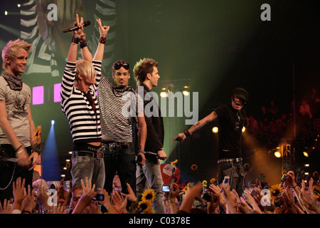 The Dome 43 US5 zeigen bei Color Line Arena Hamburg, Germany - 31.08.07 Stockfoto
