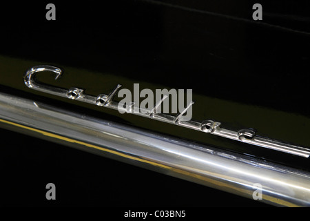 Schriftzug auf dem Kotflügel eines Oldtimer Cadillac, ErfinderZeiten Auto und Uhrenmuseum in Schramberg, Schwarzwald Stockfoto