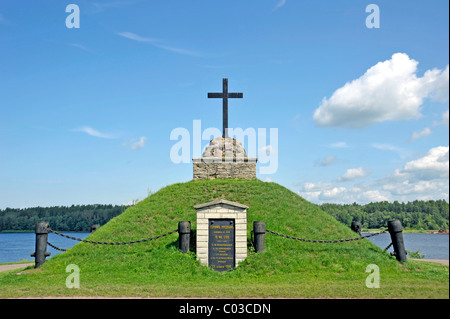 Denkmal für die Schlacht von 1700 zwischen Russland und Schweden Narva Fluss Narva, Estland, Baltikum, Nordeuropa Stockfoto