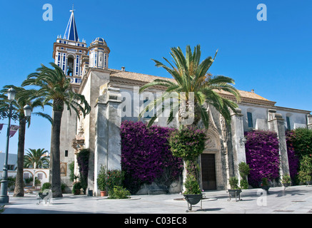 Virgen de Regla Sandstein-Kirche in der Mitte von Chipiona, Andalusien, Spanien, Europa Stockfoto