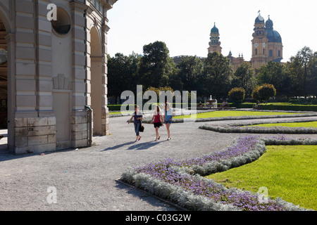 Hofgarten-Gärten mit Diana Temple, vor Theatine Kirche, München, Upper Bavaria, Bayern, Deutschland, Europa Stockfoto