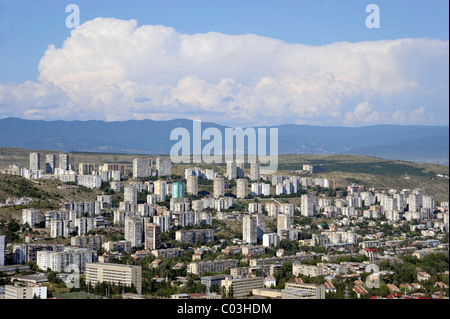 Hochhäuser in einem Wohngebiet, Tbilisi, Georgia, West-Asien Stockfoto