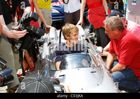 Sebastian Vettel im Porsche Typ 804 Formel1 Auto, Baujahr 1962, Groebming, Ennstal Classic 2010 Oldtimer-Rallye, Steiermark Stockfoto