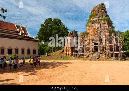 Lolei Tempel, AD893, Roluos-Gruppe, in der Nähe von Angkor, UNESCO-Weltkulturerbe, Siem Reap, Kambodscha, Indochina, Südost-Asien. Stockfoto
