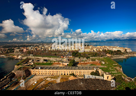 Panoramablick von Korfu-Stadt, Insel Korfu, Griechenland Stockfoto