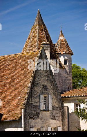 Chateau de Bourdeilles beliebt als Reiseziel in der Nähe von Brantome in Dordogne, Nordfrankreich Stockfoto