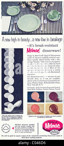 1950er Jahre Werbung in amerikanischen Verbraucher-Magazin für MELMAC geformt Kunststoff-Geschirr Stockfoto