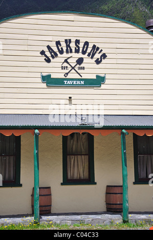 Historischen Jacksons Taverne, State Highway 73, Jacksons, Westland-Distrikt, Region West Coast, Südinsel, Neuseeland Stockfoto