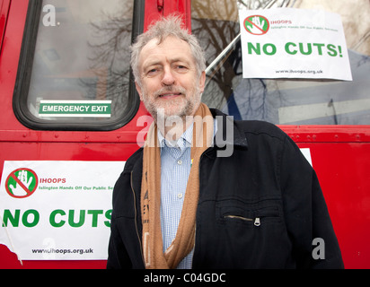 Jeremy Corbyn, Labour MP für Islington in London bei Anti-Ausgabenkürzungen Rally in 2011 Stockfoto