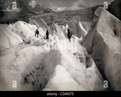 Alpinisten am Glacier des Bossons, Chamonix, Haute-Savoie, Frankreich c1890 Stockfoto